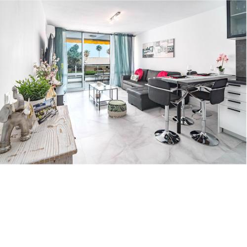 EF- Marbella City flat next to beach