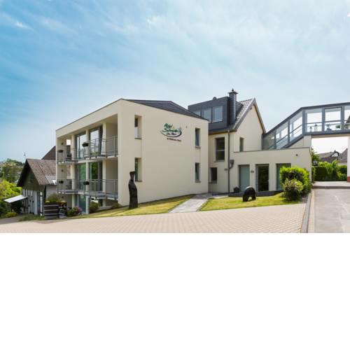 Eifel Hotel Schneider am Maar
