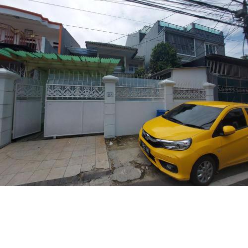 Eiffel Residence Tarakan - Female Only
