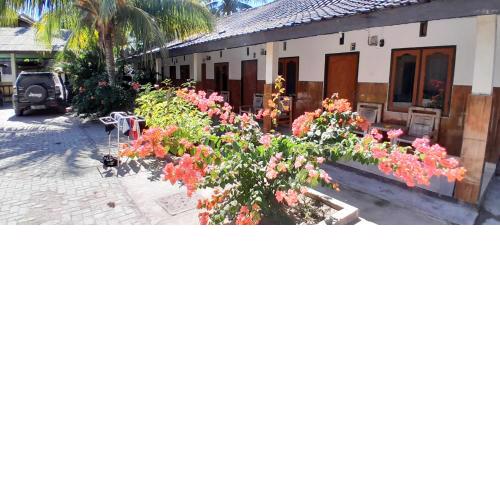 Ekas beach guesthouse and restaurant