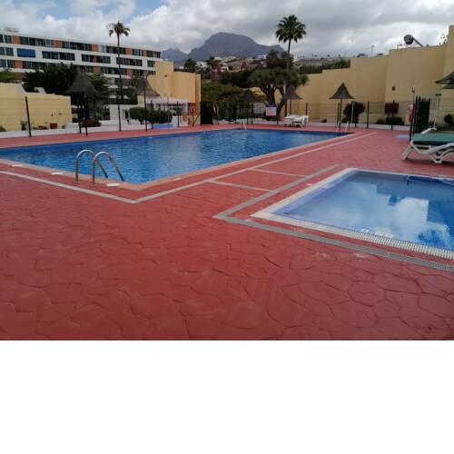 El cortijo, pool view