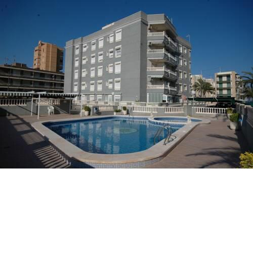 El Drac ref 150 ap 6 pers, planta 1, 3 dormitorios, 2 baños, aire acondicionado, wifi, piscina, aparcamiento, 50m de la playa