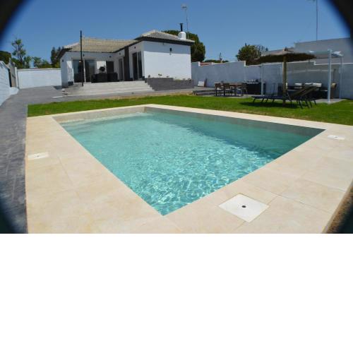EL ENCANTO II PISCINA PRIVADA WIFI BARBACOA PARKING AIRE Ac