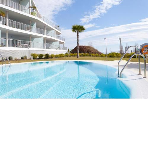 El Higueron. South Beach 4. 3 bedrooms, Sea views, terrace and pool