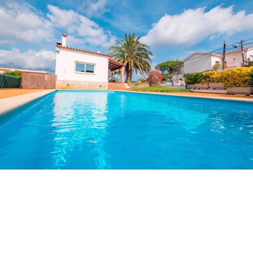 El Mas Trempat Villa Sleeps 8 Pool WiFi