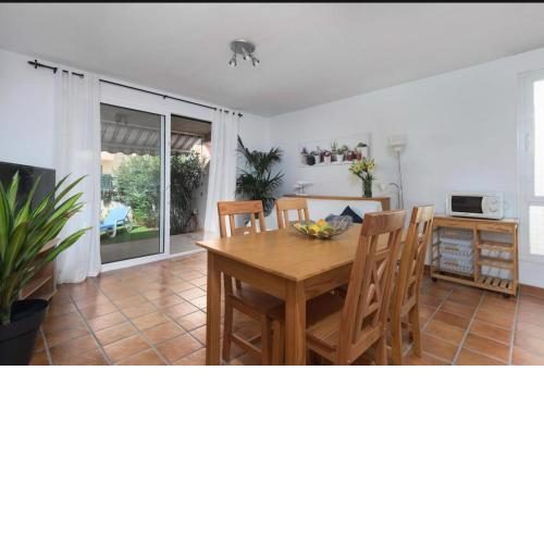 El Medano Balancon Apartment, Pool and Terrace