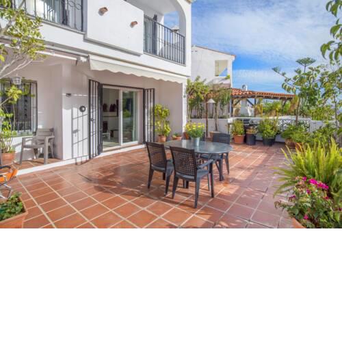 El Oceano Residence