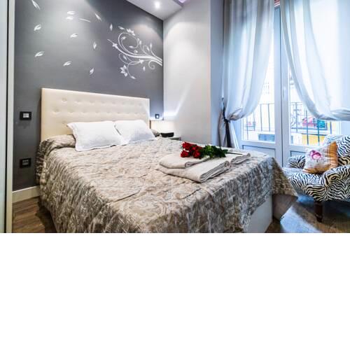 EL RASTRO- cozy apartment in the center/free WI-FI