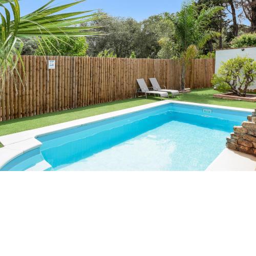 El zarra - piscina compartida