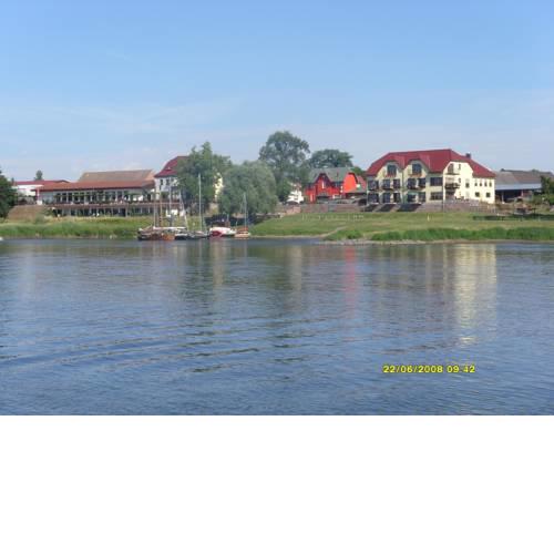 Elbterrassen zu Brambach