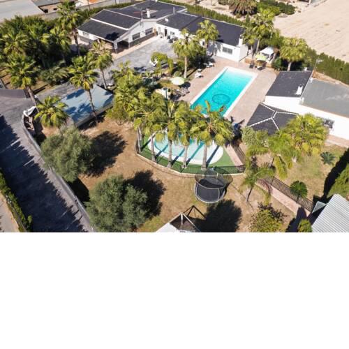 Elche Garden Resort