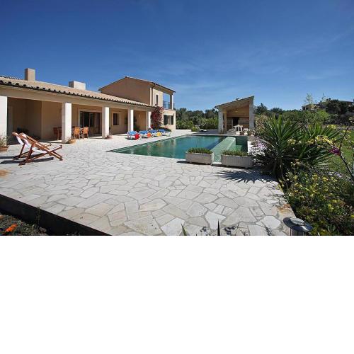 Elegant and modern designed with comfort and style, Special prices Hire Car for the Guests