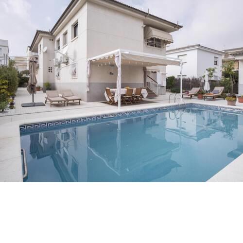 Elegant Apartment in Calafell with Swimming Pool