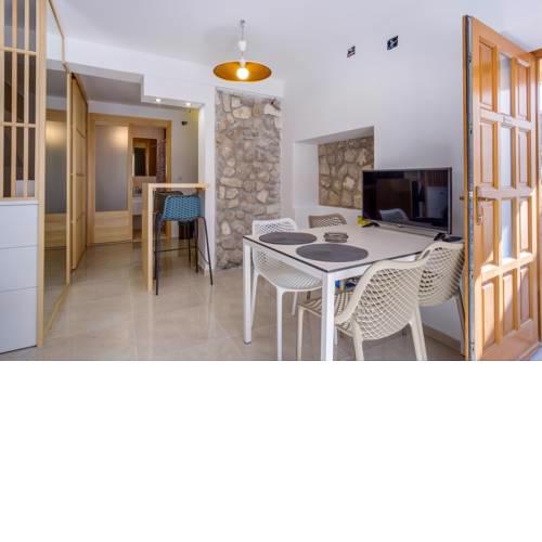 Elegant apartment Iris