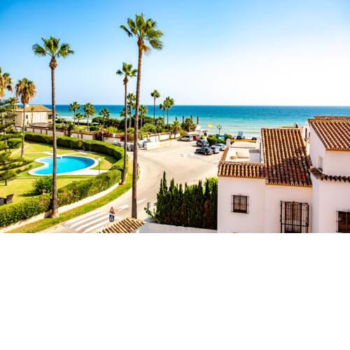Elegant Beachfront Penthouse in Marbella