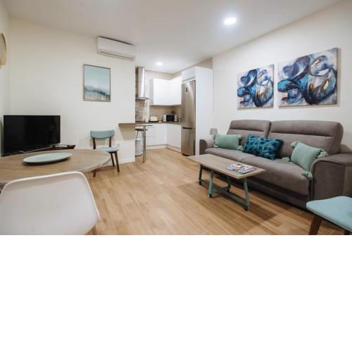 Elegante apartamento cerca de la Campana