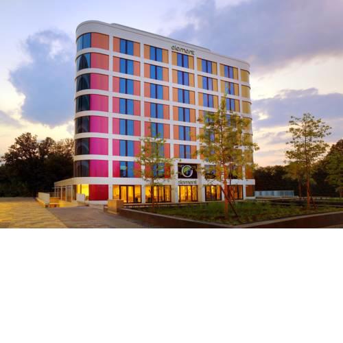 Element Frankfurt Airport Hotel