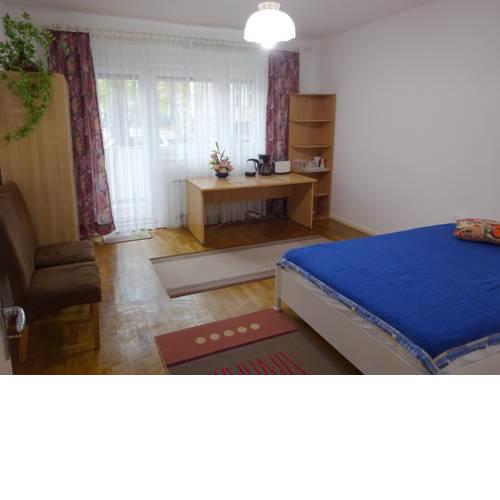 Ellis Room for You in Berlin West