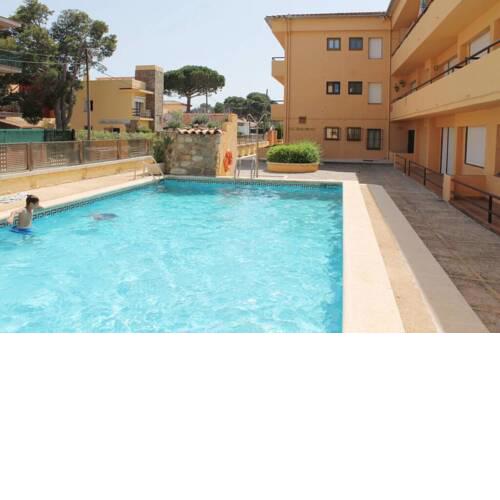 Els Griels, ground floor at 200m from beach.