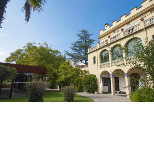 Els Jardins De La Martana