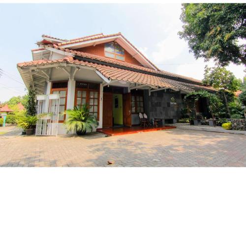 Embe Enem Homestay