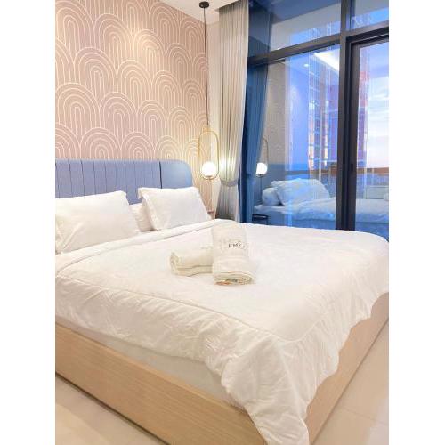 EMKA Lodge studio room the vertu apartemen ciputra world surabaya
