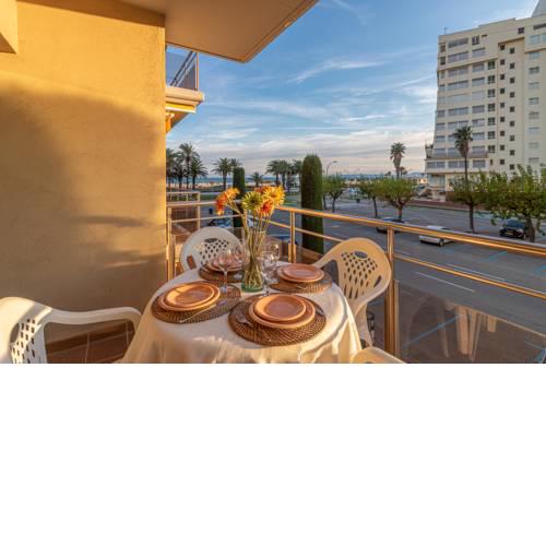 Empurialola Apartamento vistas mar Mirablau E 1 2 Empuriabrava