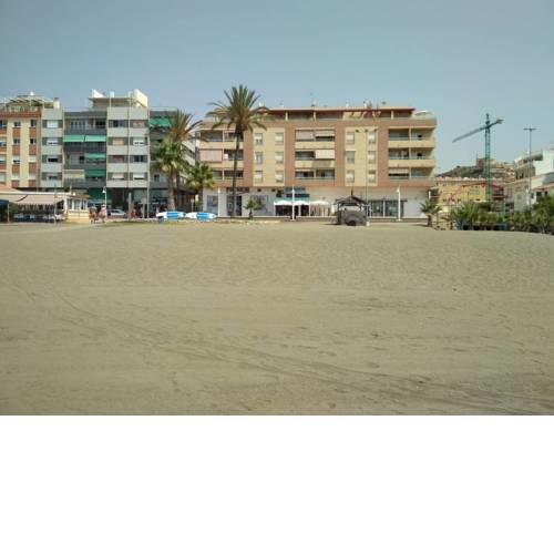 EN EL PASEO MARÍTIMO CON WIFI GRATIS
