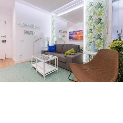 Encantador Apartamento con Patio en La Latina By Batuecas