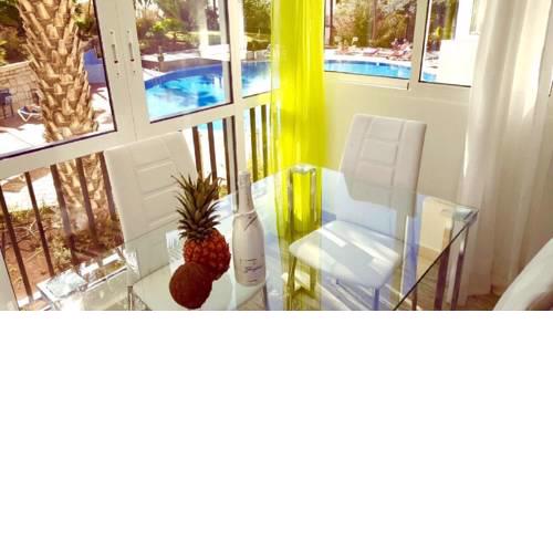 Enchanting El Dorado Apartment, Sea View!