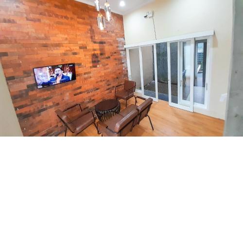 Endah View & Villa