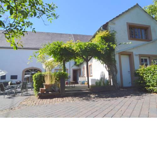 Modern Apartment in Meisberg with In-house Catering