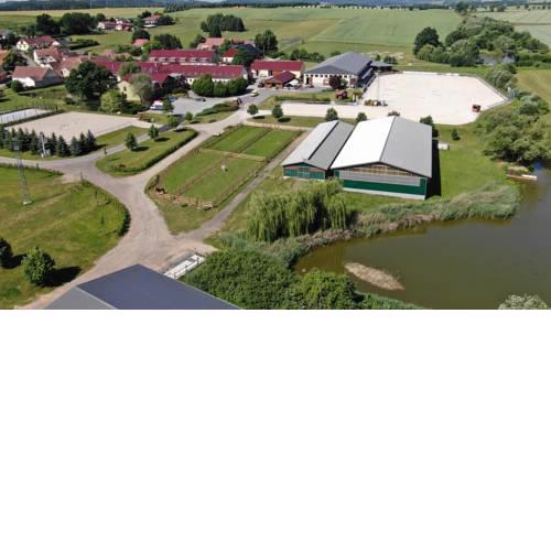 Equitana Hotel Resort