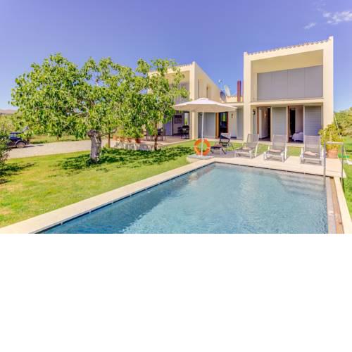 es Barcares Villa Sleeps 4 Pool Air Con WiFi