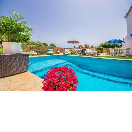 es Barcares Villa Sleeps 6 with Pool Air Con and WiFi
