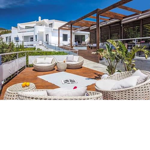 Es Cubells Villa Sleeps 10 Pool Air Con WiFi