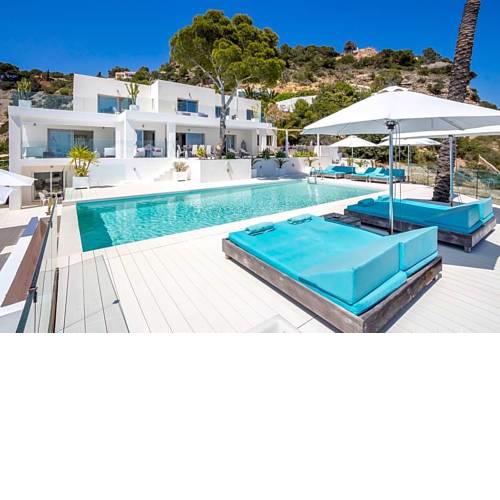 Es Cubells Villa Sleeps 12 Pool Air Con WiFi