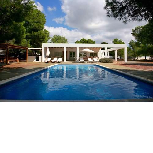 Es Cubells Villa Sleeps 8 Pool Air Con WiFi