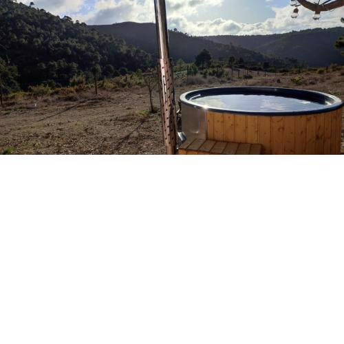 Esencia Lodge - luxurious off-grid cabin retreat