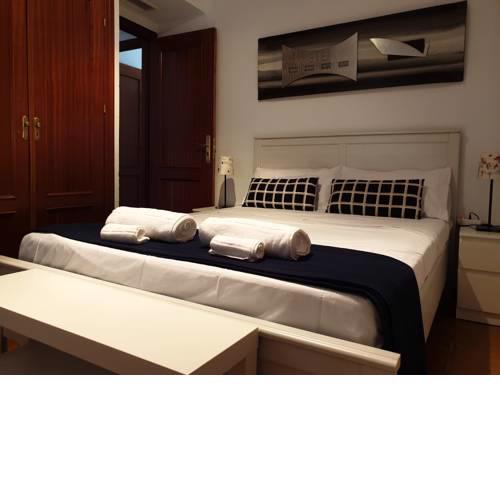 Espacioso Apartamento proximo a Calle Feria
