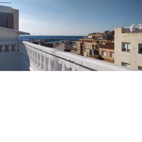 Espacioso Dúplex con Vistas al Mar