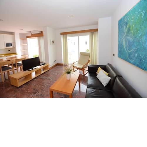 ESPECTACULAR ATICO CON TERRAZA A 50 MT PLAYA CANTERAS