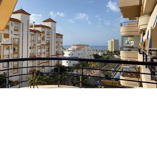 Estepona Port, 1 bedroom Apartment - only 5 minutes walk into Estepona Port