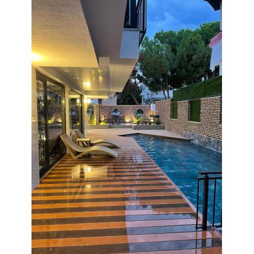 Estera Hotel Silent