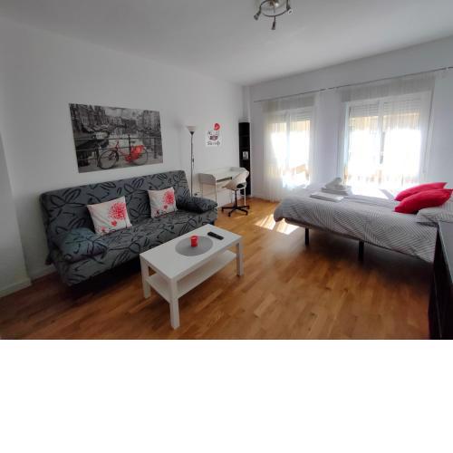 Estudio completo en centro de Málaga(playa cerca)