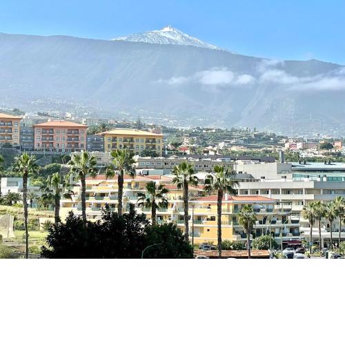 Estudio en Puerto de la Cruz con vista Teide y WIfi, a 250m de Playa