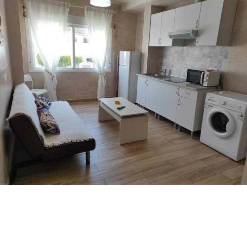 Estudio junto al centro con Aire Acondicionado