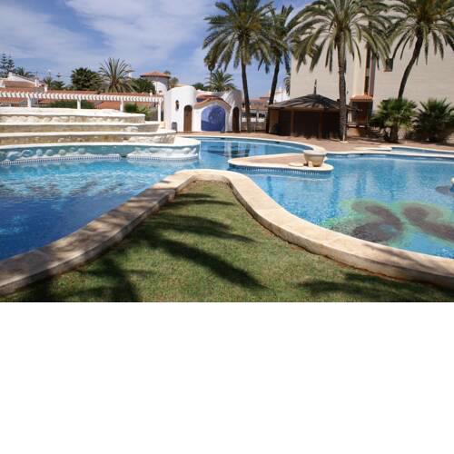 Estudio Sota-Piscina