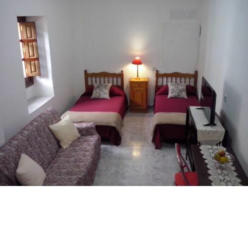 Estudio Tafira near main road
