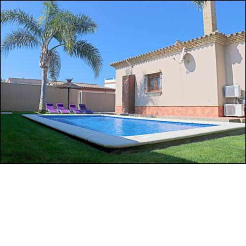 Estupenda casa con piscina